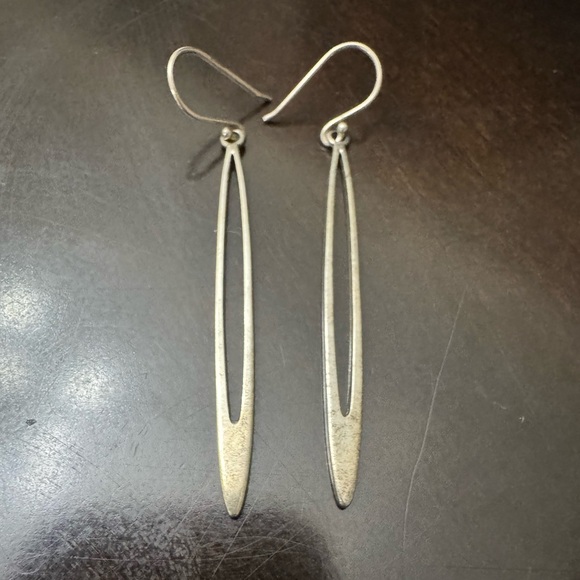 Sterling Silver Silpada Long Cut Out Back
Hoop Earrings 3" x 5mm W1909 - Picture 2 of 4